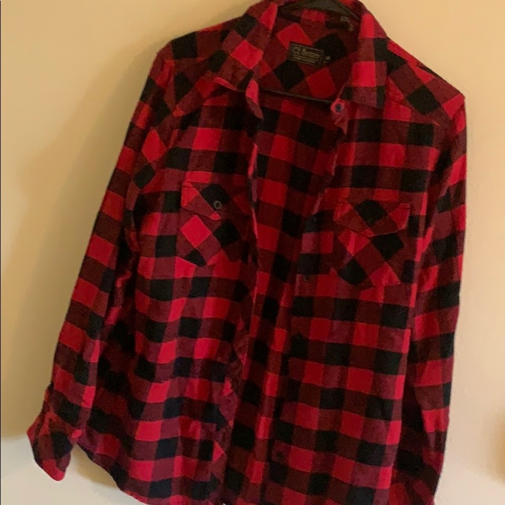Soft red fitted flannel